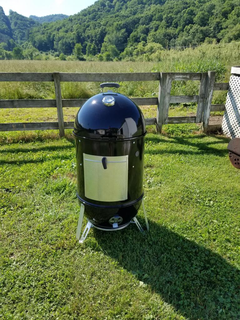 22.5" Weber Smokey Mountain